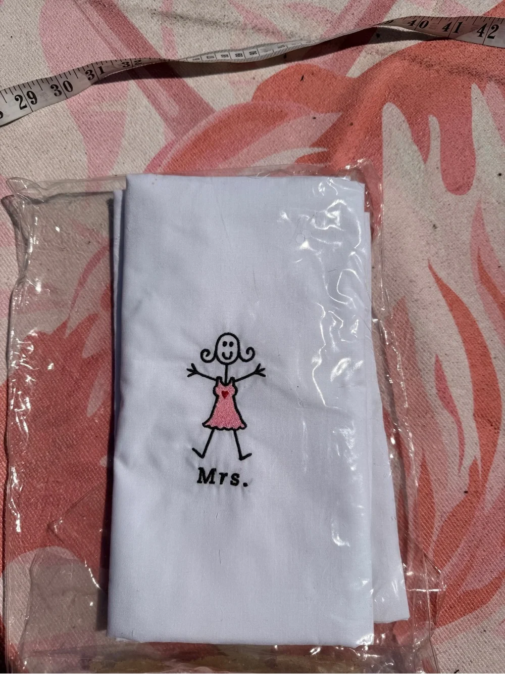 Mr. & Mrs. Pillowcases